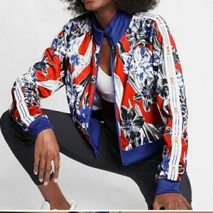 Nike Hyper Femme floral set jacket and leggings- good condition.